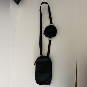 Lululemon Modular Phone Crossbody Bag